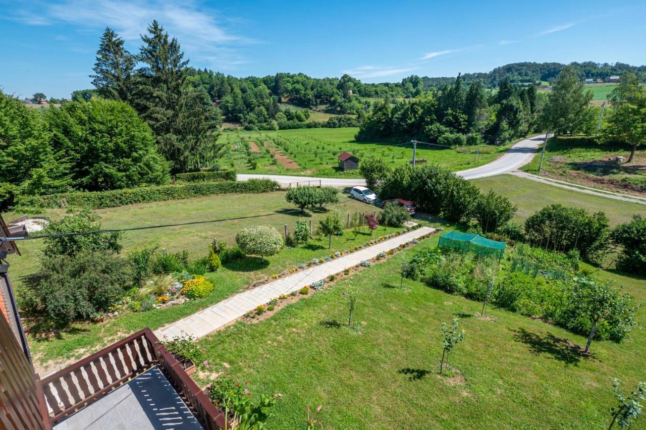 Holiday Home Mare Near River 卡尔洛瓦茨 外观 照片