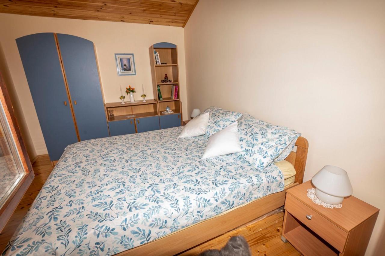 Holiday Home Mare Near River 卡尔洛瓦茨 外观 照片